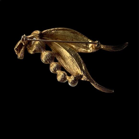 Vintage Faux Pearl Corn Brooch - Picture 5 of 11